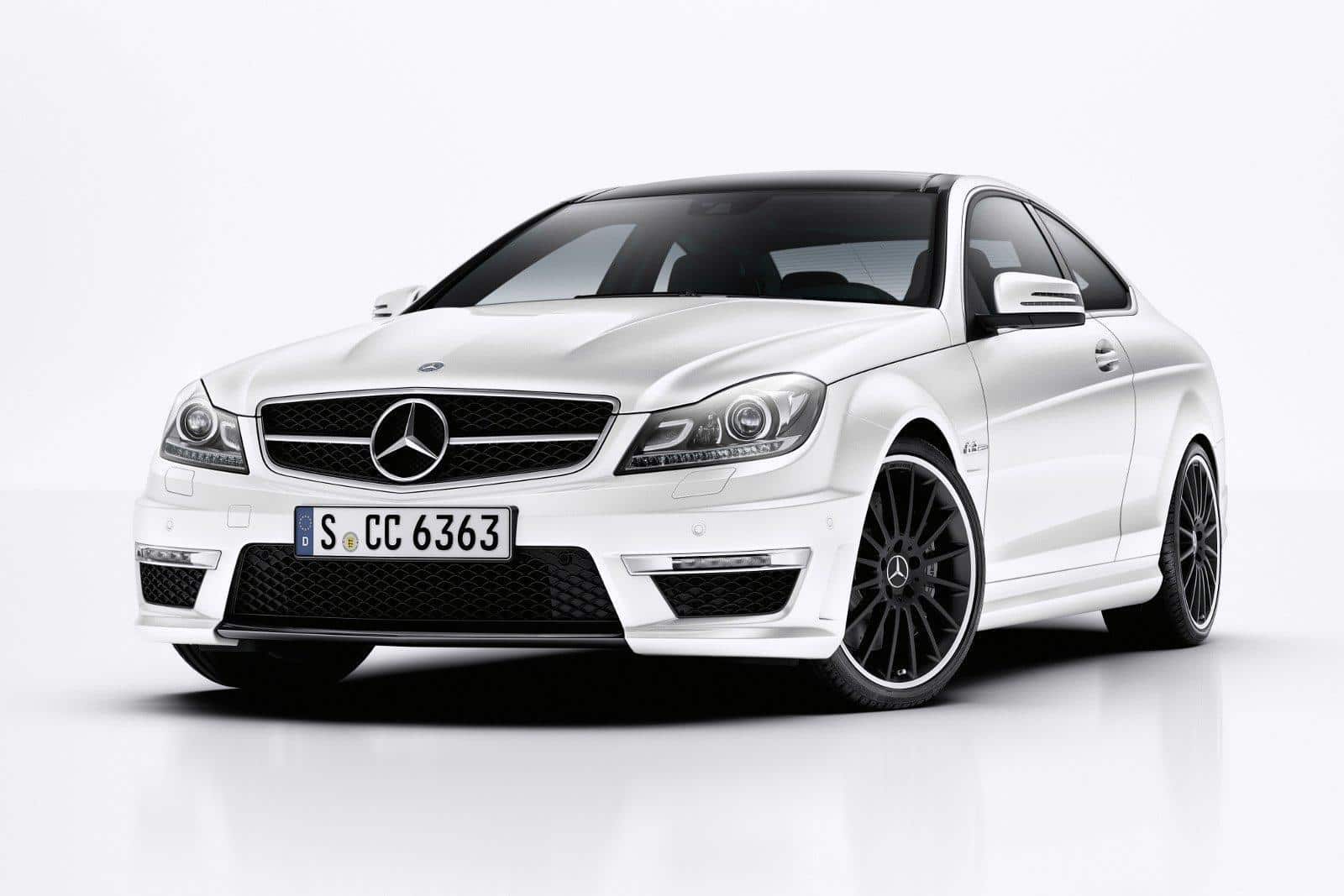 Mercedes unveils the new C63 AMG Coupe