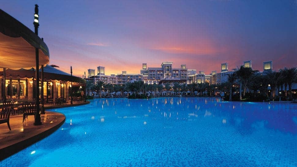 Al Qasr Hotel Dubai 4