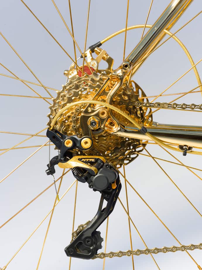 http://cdn.luxatic.com/wp-content/uploads/2014/04/THSG-24K-Gold-Mountain-Bike-4.jpg