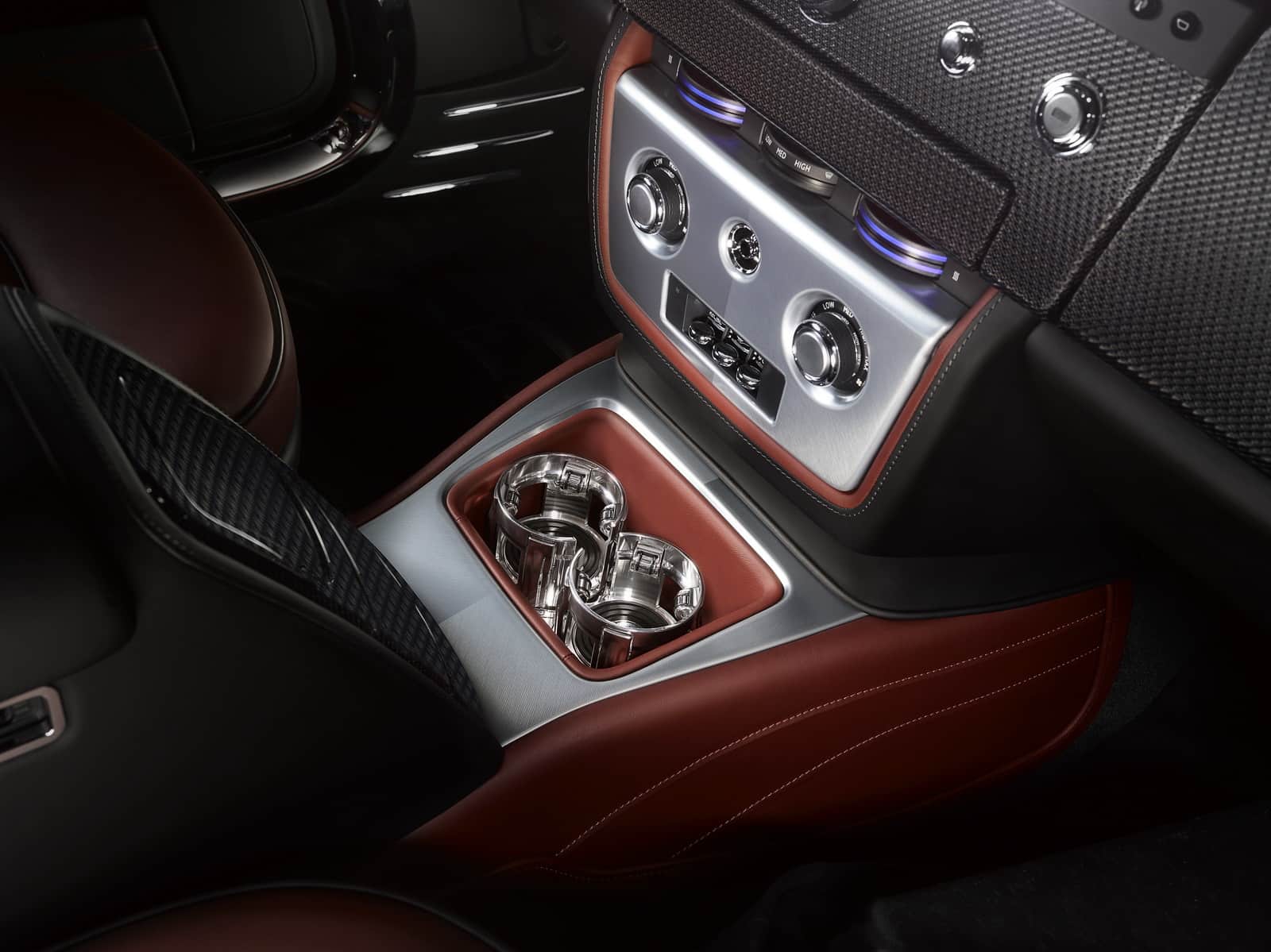 2016-Rolls-Royce-Phantom-Zenith-Collection-11