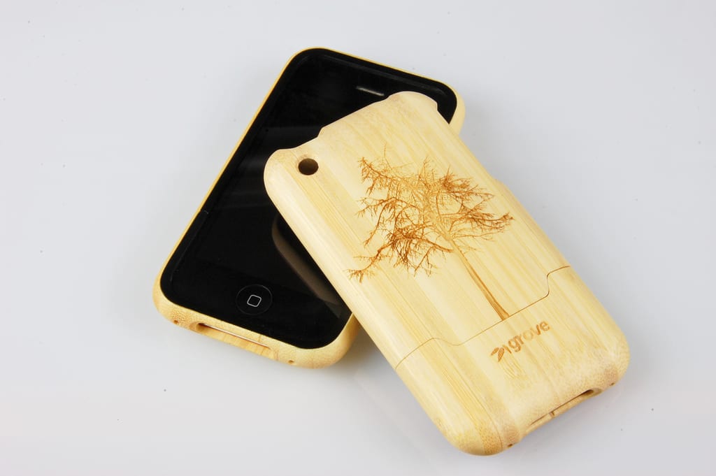 Grove iPhone4 Bamboo Cases 6