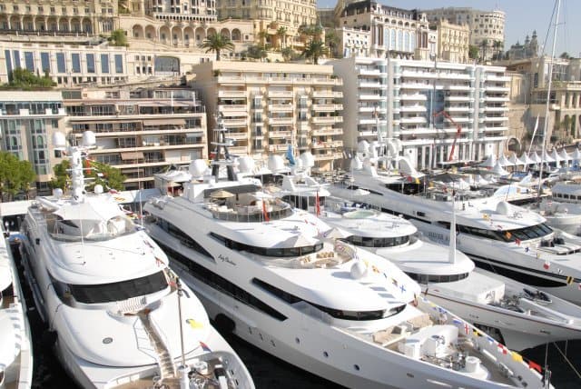 Monaco Yacht Show 20