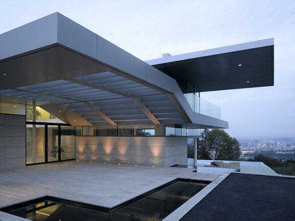 Ultra Modern Home from Linz 4