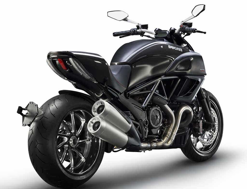 Ducati Diavel Motorbike 6