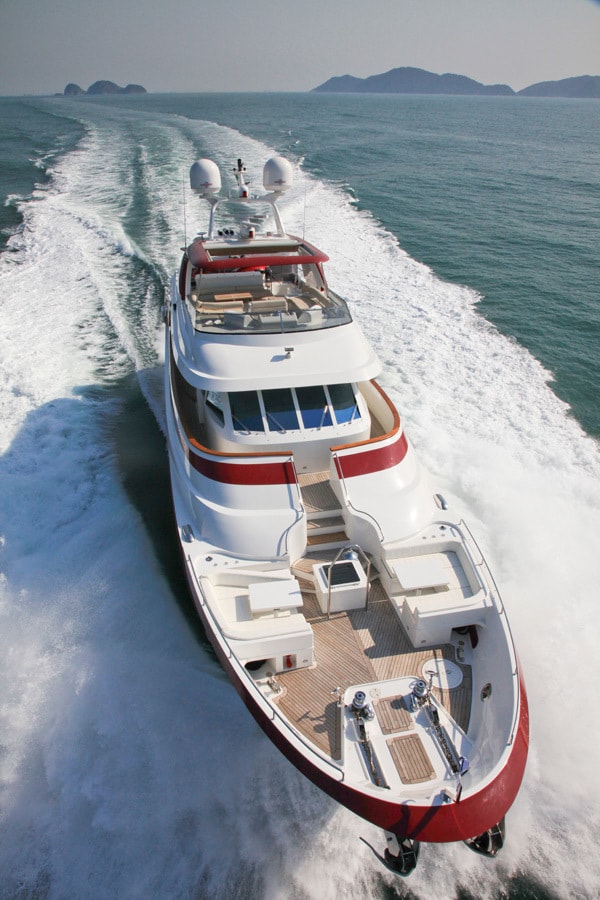 MCP Yachts Red Pearl 3