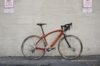 Renovo R4 Pursuit Wooden Bike