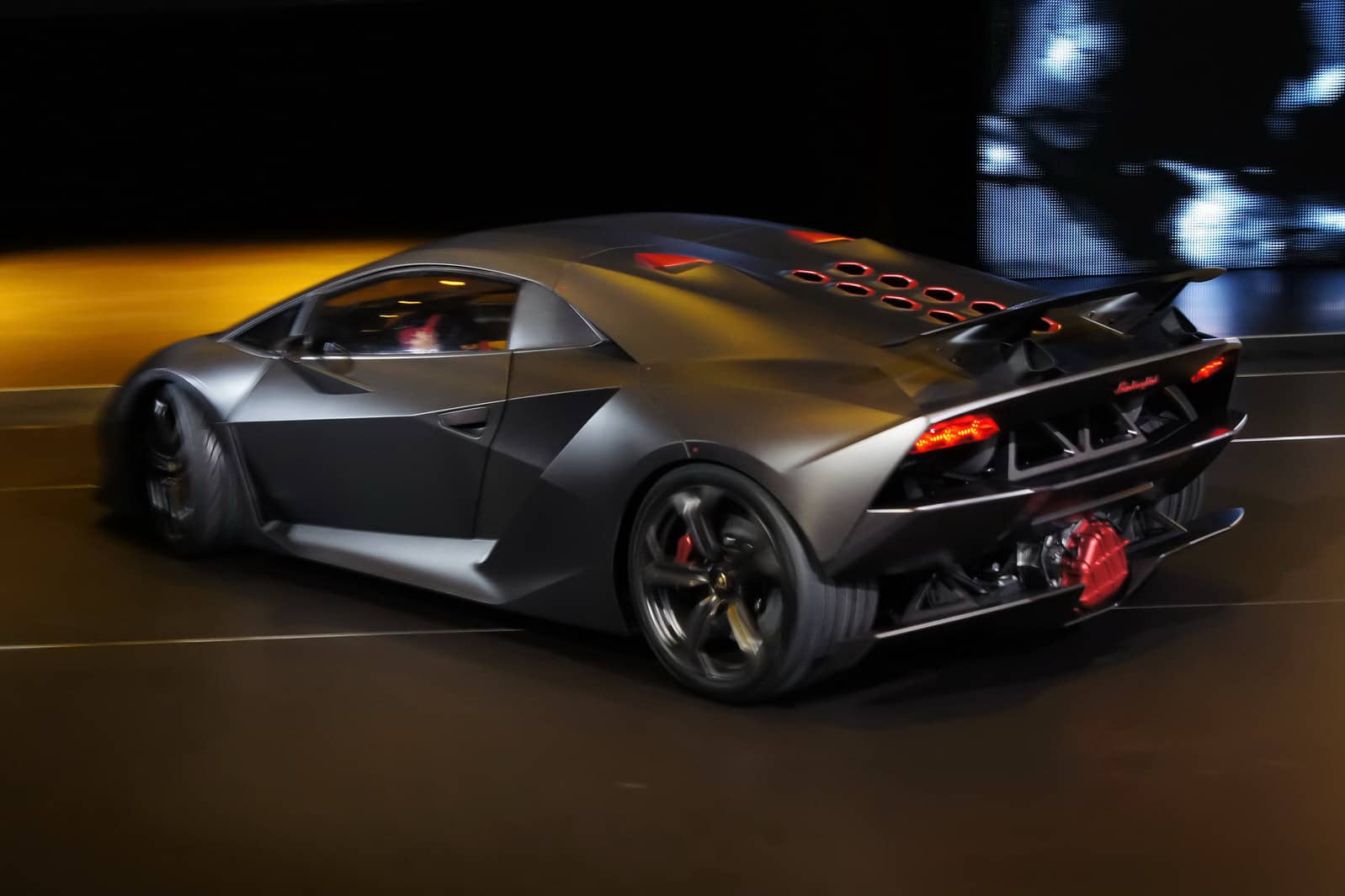 Lamborghini Sesto Elemento Concept 14