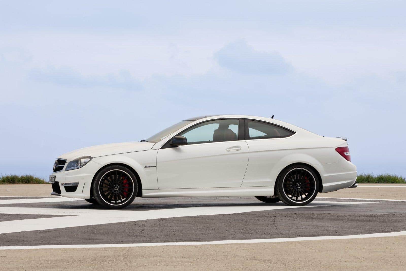 2012 Mercedes C63 AMG Coupe 14