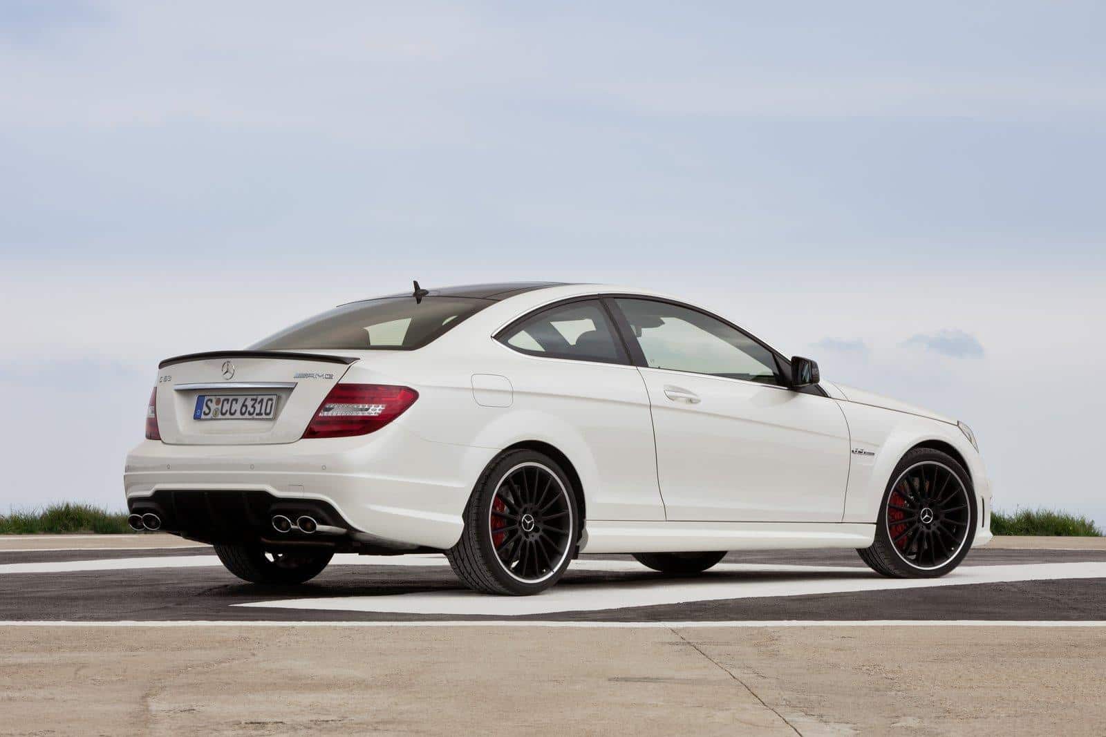 2012 Mercedes C63 AMG Coupe 16