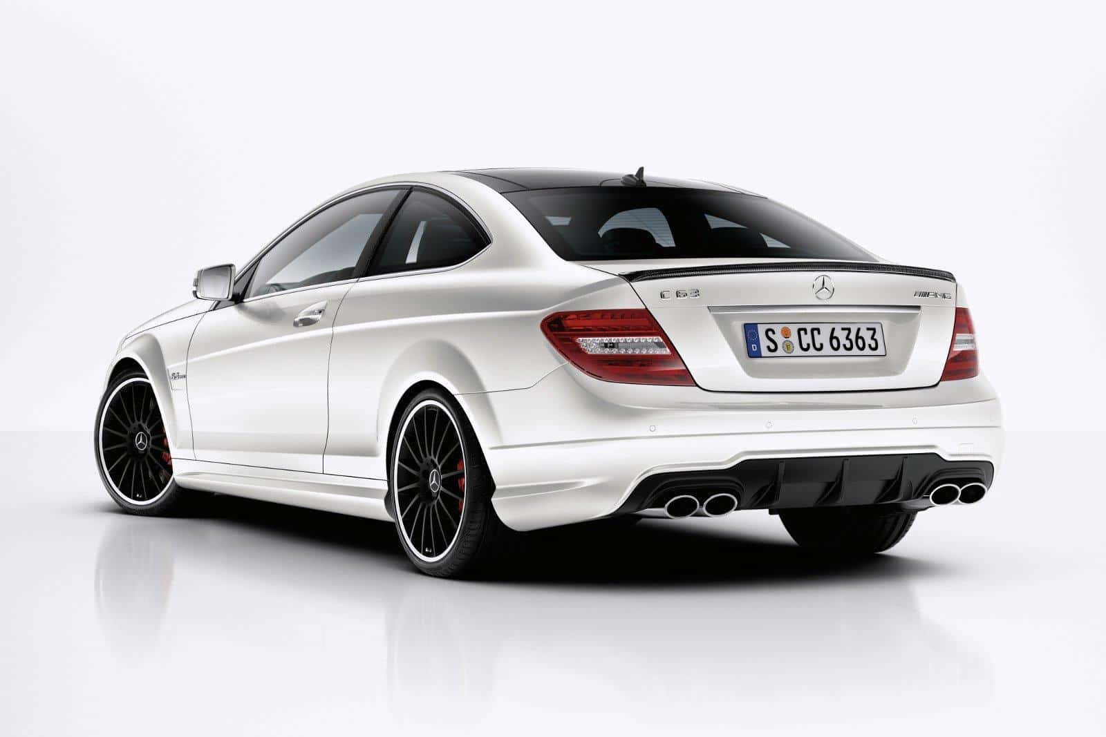 2012 Mercedes C63 AMG Coupe 3
