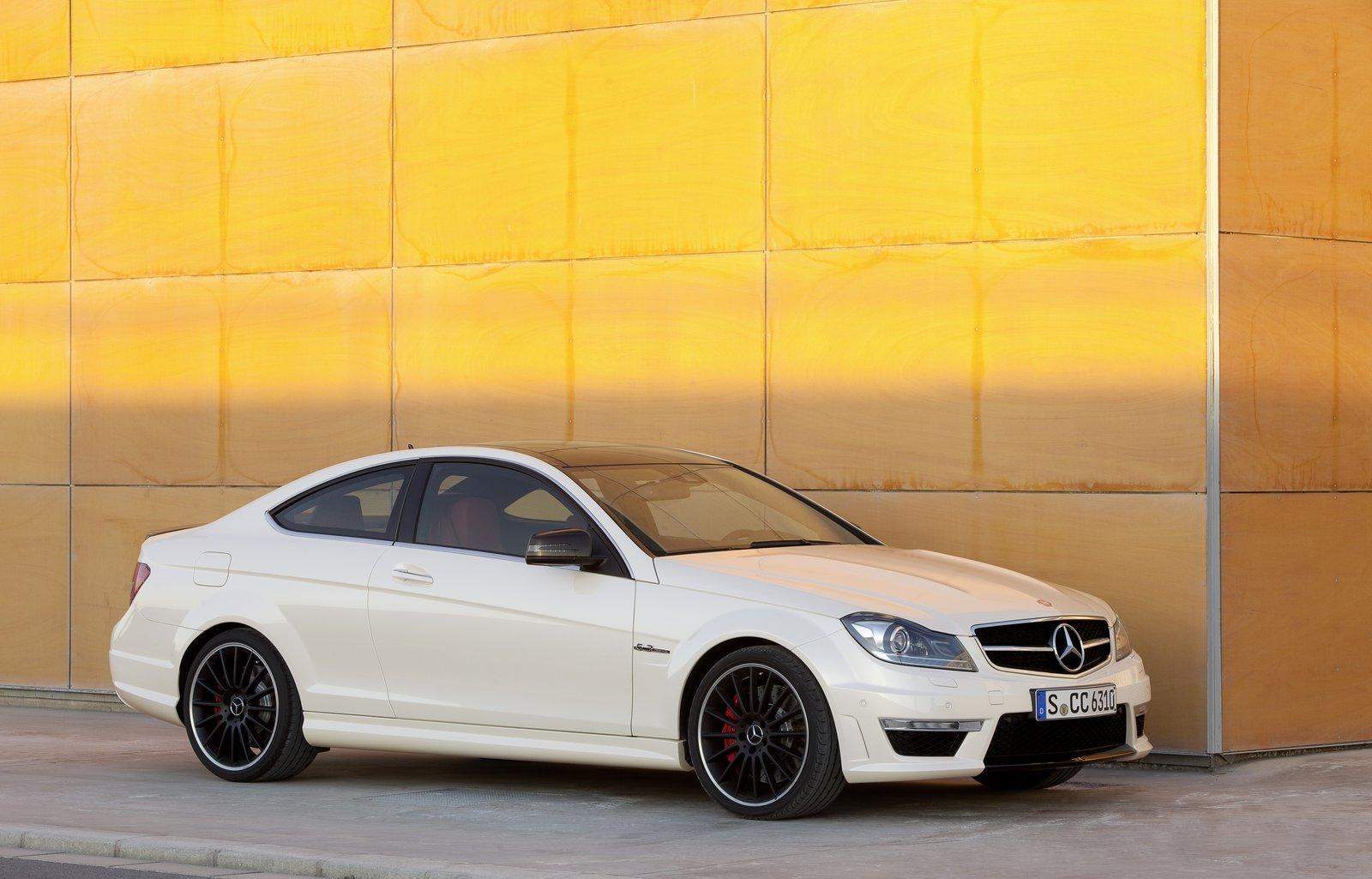2012 Mercedes C63 AMG Coupe 5