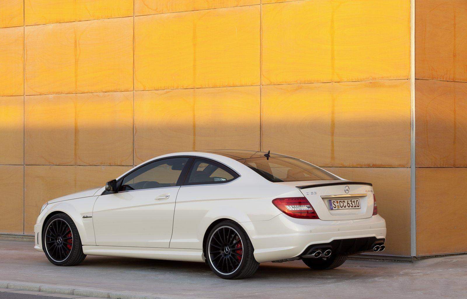 2012 Mercedes C63 AMG Coupe 6