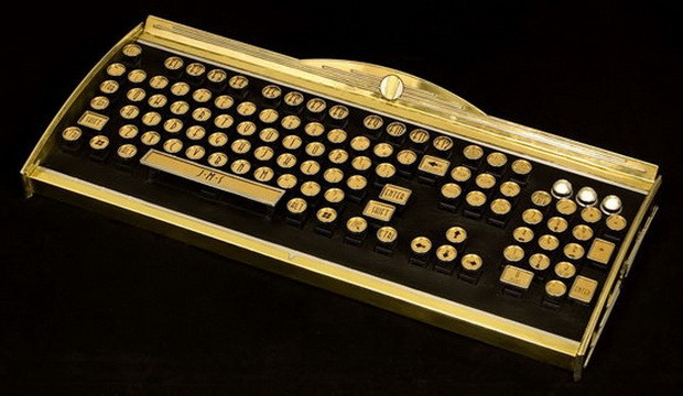 New Yorker Art Deco Keyboard 2