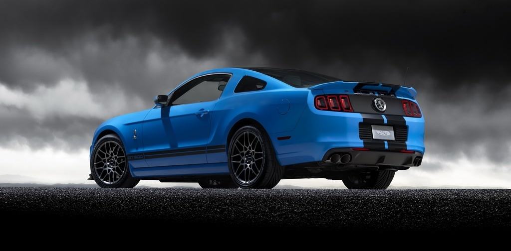 2013 Ford Shelby GT500 9