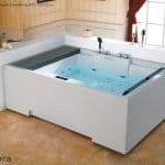 Bora Bora TV Bathtub 3