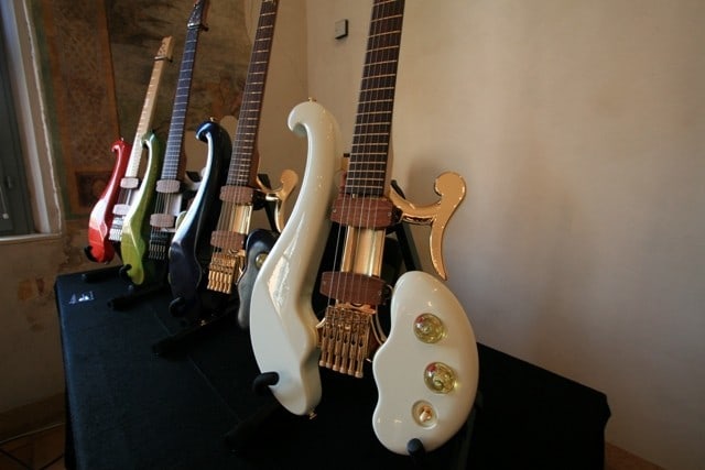 Di Donato handcrafted guitars 2