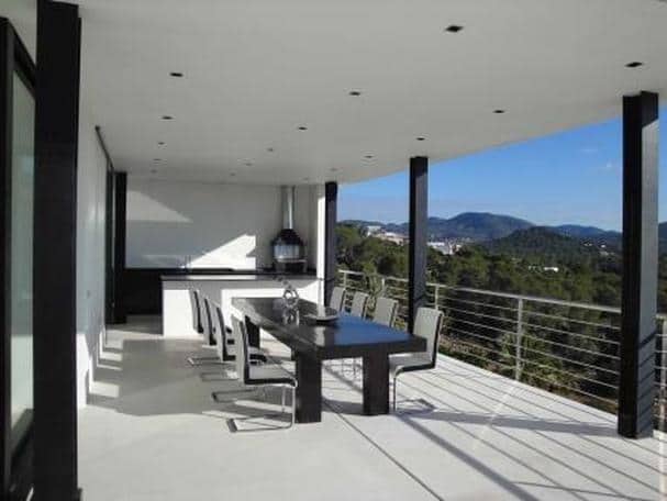 Modern Villa in Ibiza 8