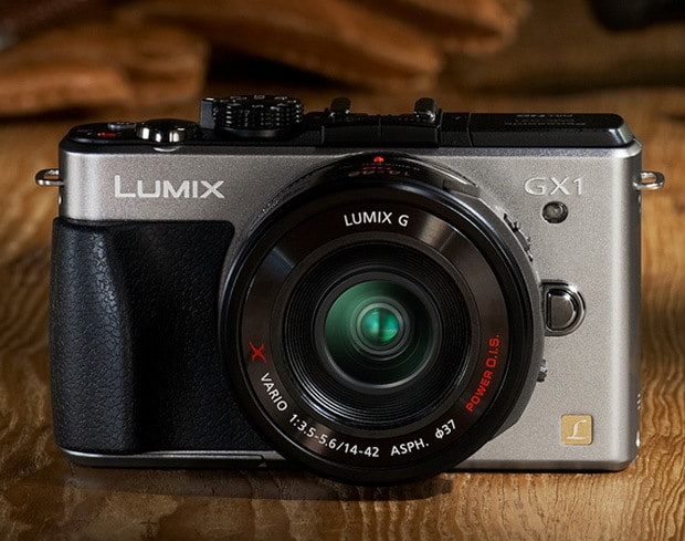 Panasonic Lumix DMC-GX1 camera 1