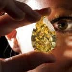 Sun-Drop-Diamond-The-Worlds-Largest-Yellow-Diamond-2