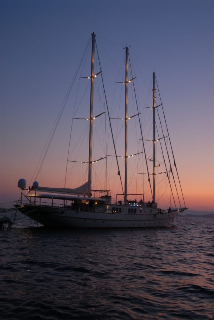 Superyacht Montigne by Aegean Yacht 3