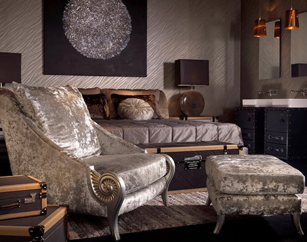 Velvet Sofas and Loveseats by Coleccion Alexandra 3