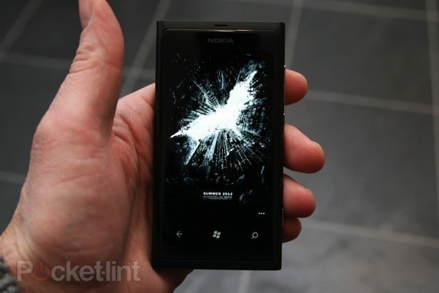 Nokia Lumia 800 The Dark Knight Rises Edition 5