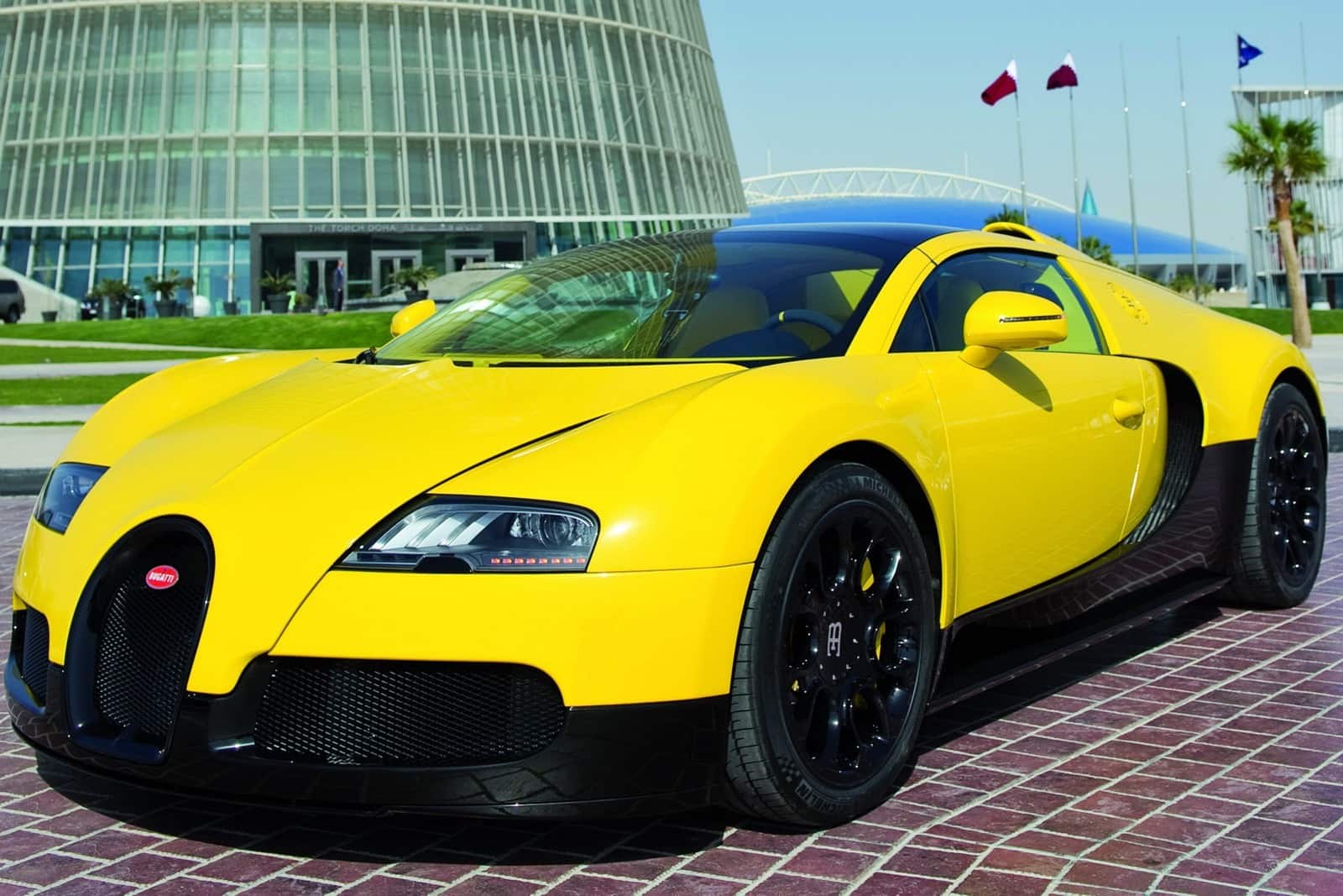 Bugatti Veyron 16.4 Grand Sport Bumblebee 2