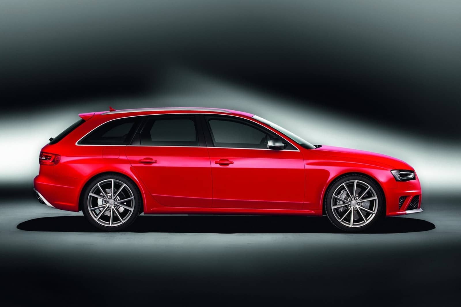 New Audi RS4 Avant 9