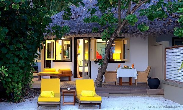 Angsana Velavaru Resort in the Maldives 7