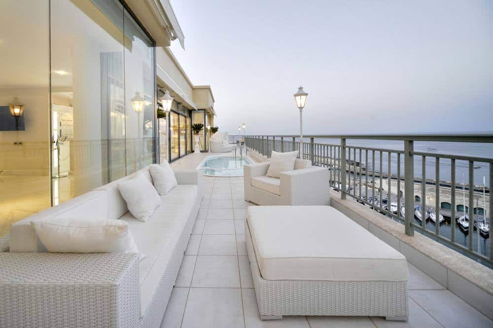 Luxury Penthouse in Malta 3