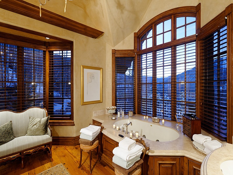 Red Mountain Chateau in Aspen 22