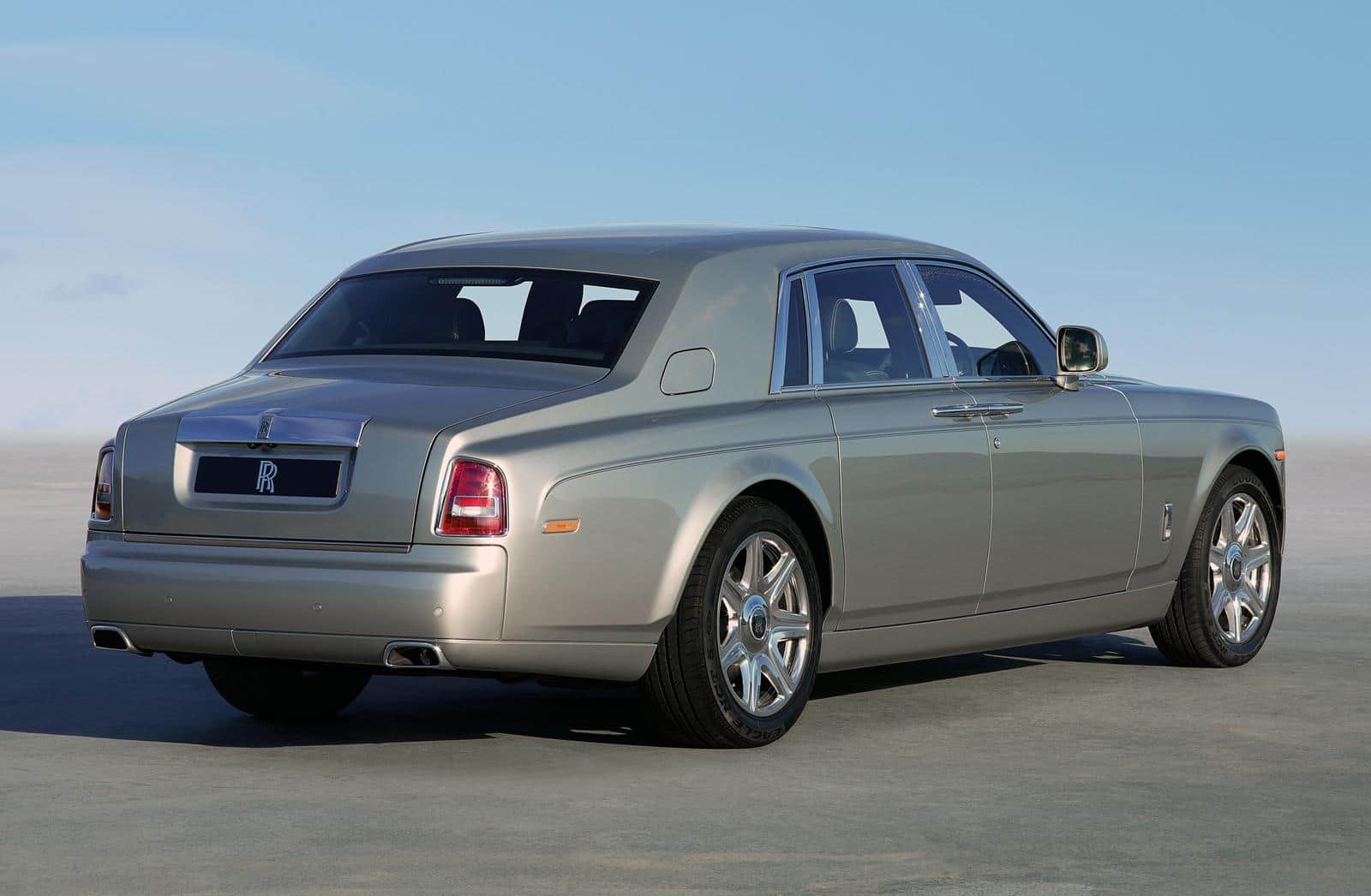 Rolls Royce Phantom Series II 19