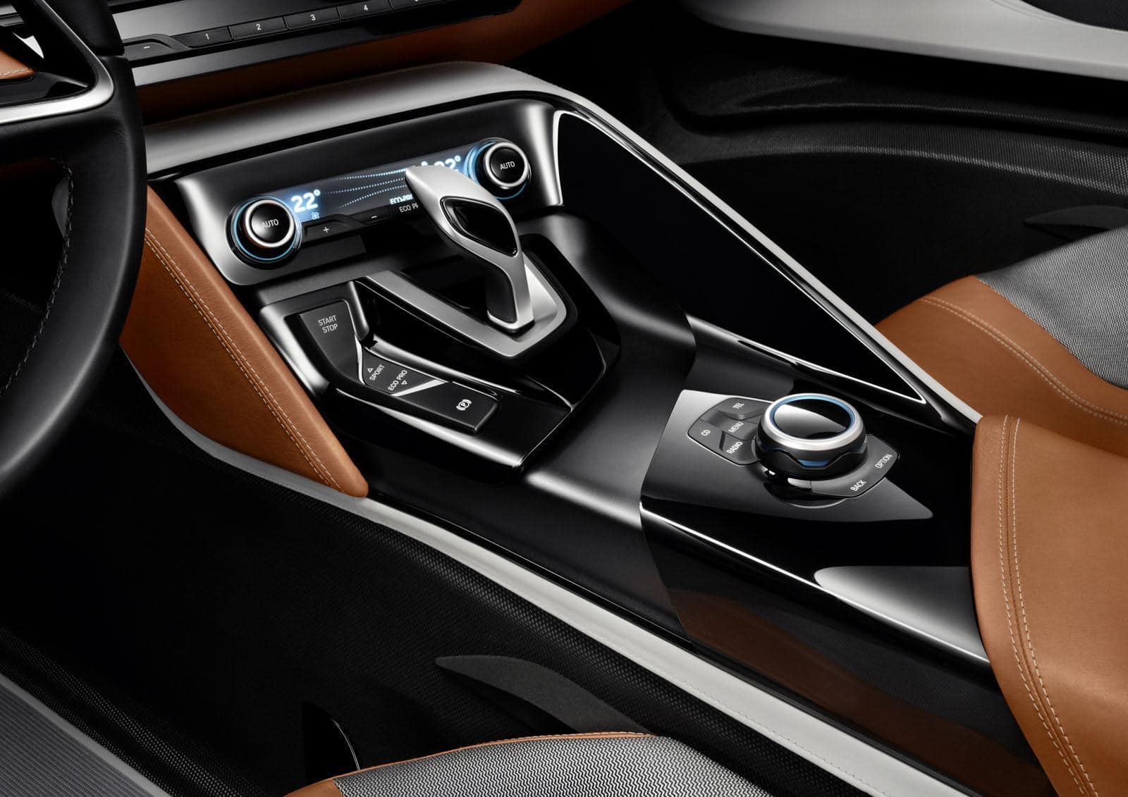 BMW i8 Concept Spyder 25