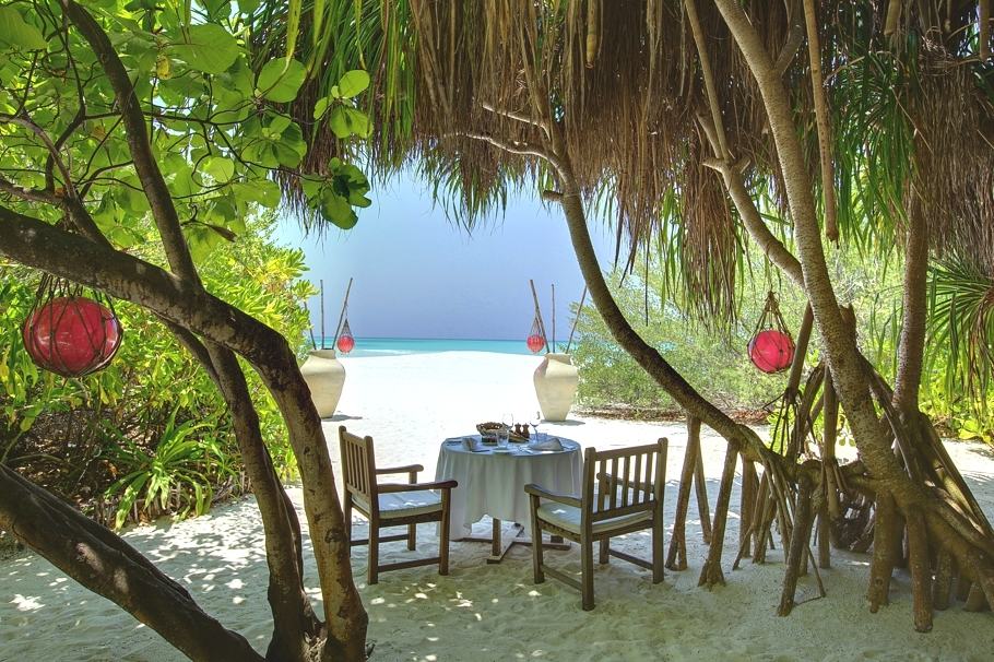 Kanuhura Resort Maldives 3