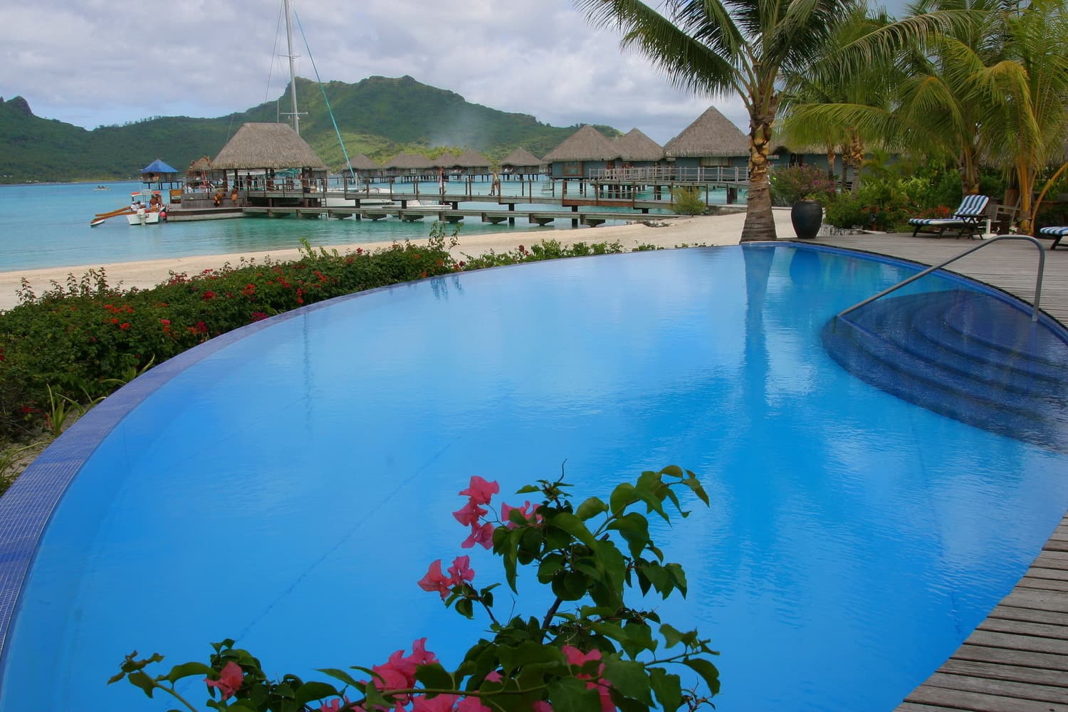 Le Meridien Bora Bora Resort 7