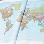 Phiên bản giới hạn Earth Platinum – Tập bản đồ lớn nhất thế giới