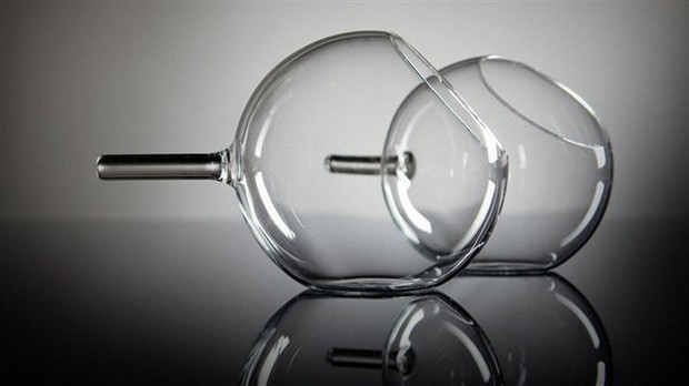 The Revolution glass by Yorb Design 4