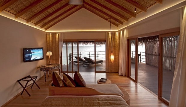 Constance Moofushi Resort in Maldives 14