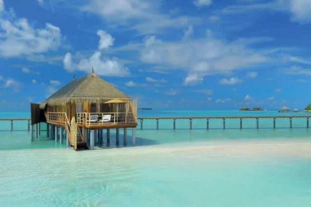Constance Moofushi Resort in Maldives 6