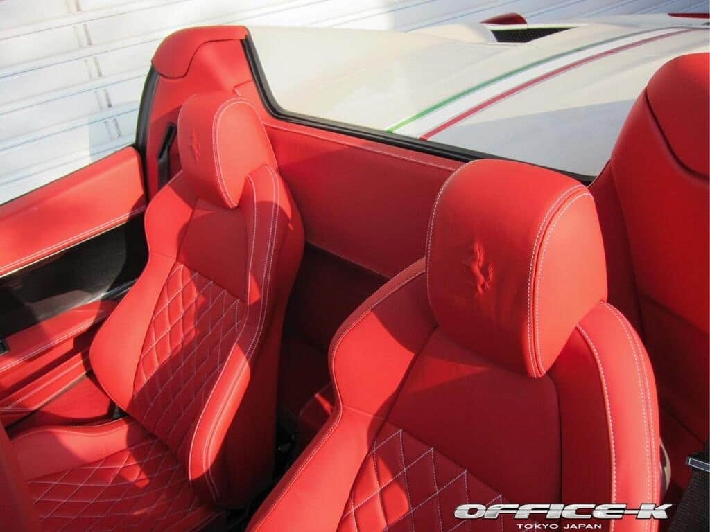Office-K Ferrari 458 Spider 24