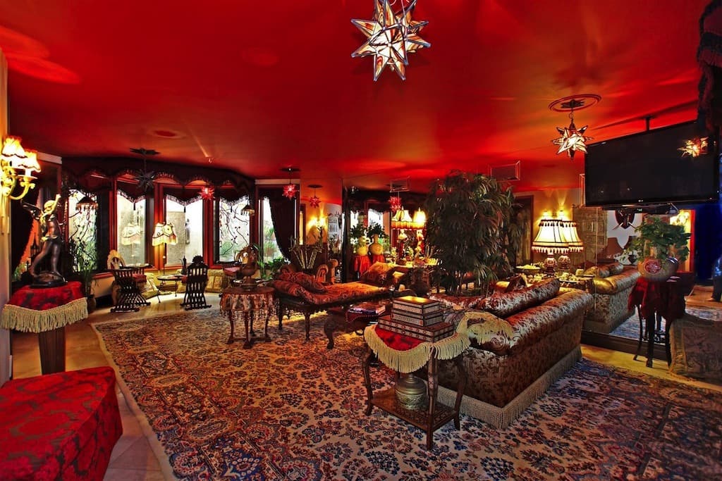 Exquisite Estate in Las Vegas 29