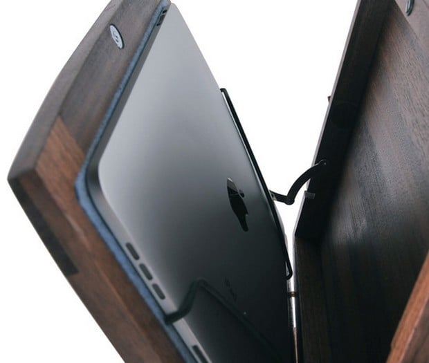 V-Luxe iPad stand 6