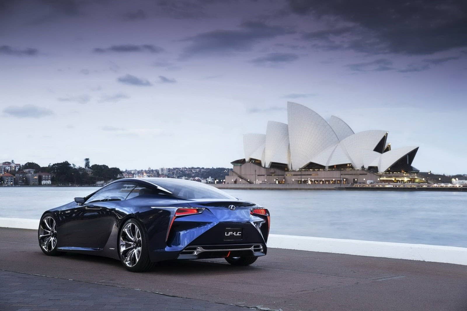Lexus LF LC Blue Concept 3