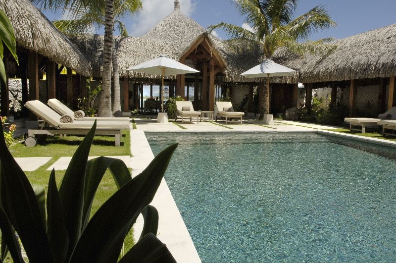 St. Regis Bora Bora Resort 28