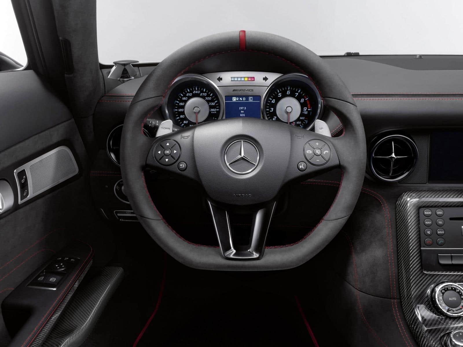 2014 Mercedes-Benz SLS AMG Black Series 22