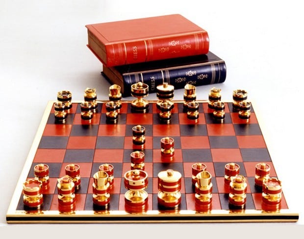 Silver Jubilee Chess Set by Geoffrey Parker 1