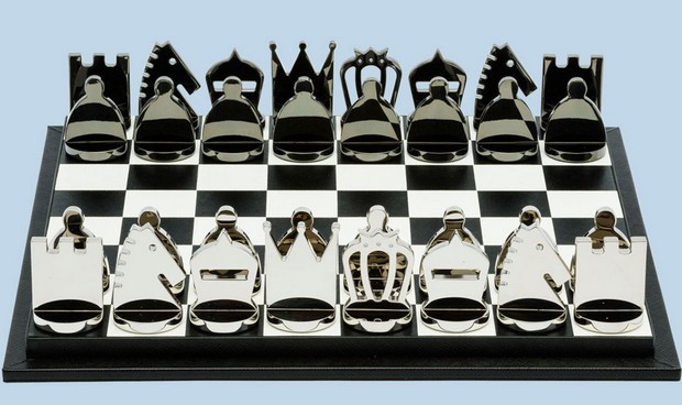 3d chess set prada