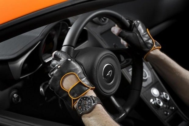 McLaren MP4-12C accessories 6