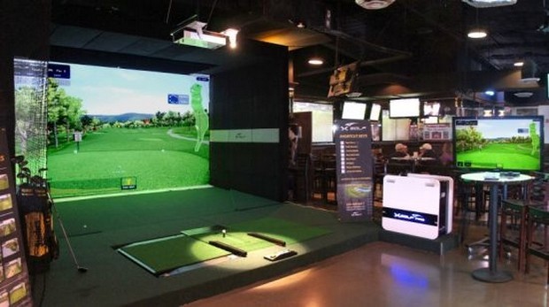 XGOLF Golf Simulators 4