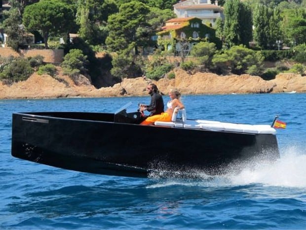 De Antonio Yachts D23 motor boat 3